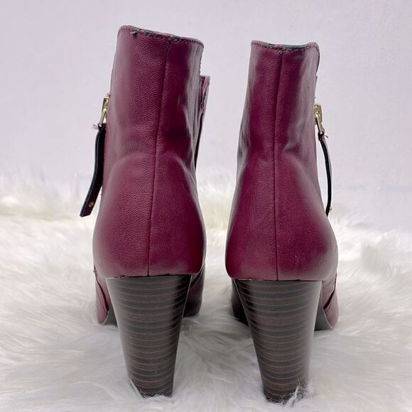 Breckelles | Burgundy open toe heel ankle booties 8.5 - Picture 5 of 10